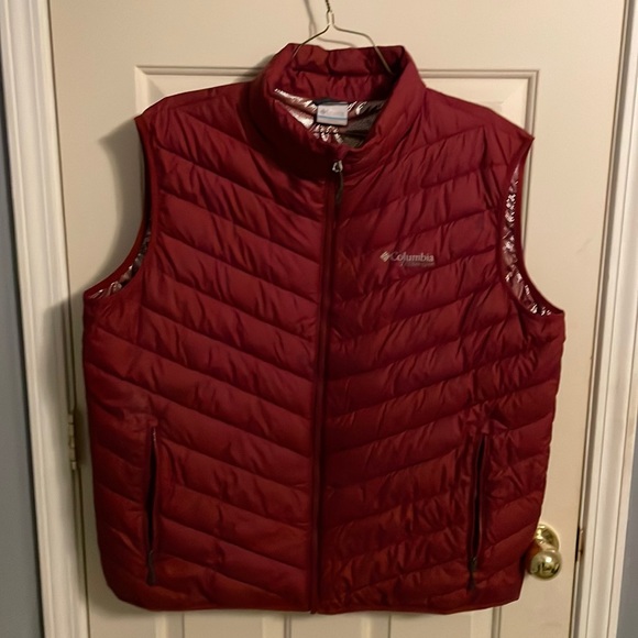 Columbia Other - Columbia puffer vest. Mens XXL.